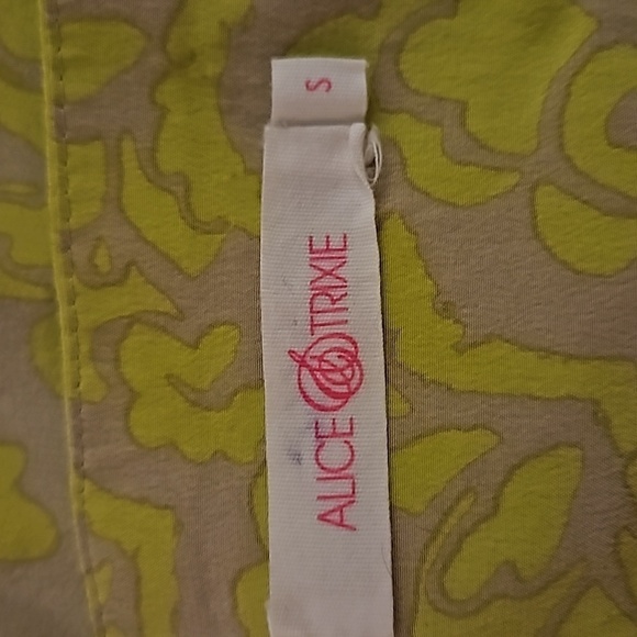 ALICE & TRIXIE Neon Damask Cascade Sleeve Boho Silk Tunic Festival Blouse - Picture 10 of 11